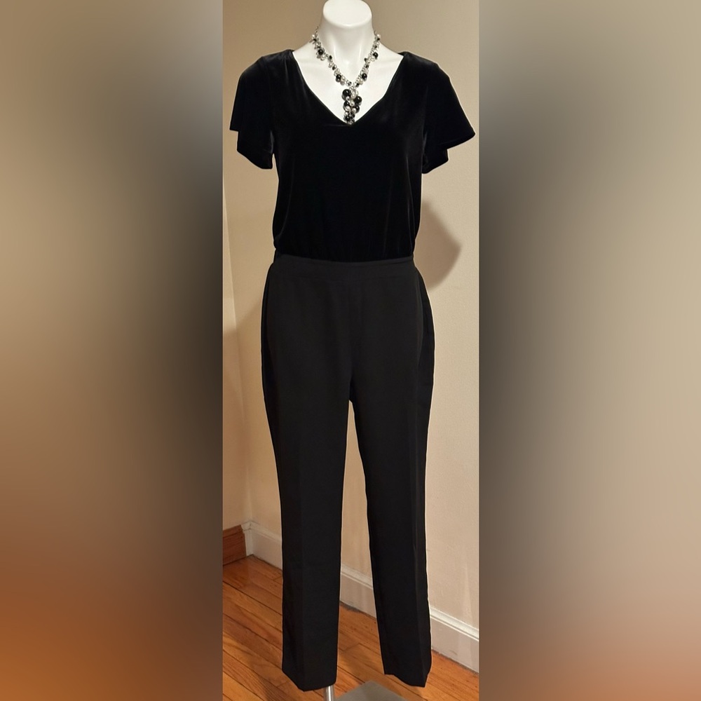 WHBM NWT V-Neck, Black Velvet Short Sleeves Top. Jumpsuit Straight Leg Sz 10